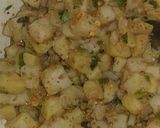 A picture of step 4 of Samosay ki chaat.