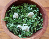 Foto del paso 2 de la receta: Ensalada de berros con granada y nuez