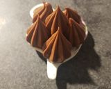 Foto del paso 4 de la receta: Crema Bariloche para relleno o decoración de postres