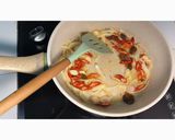 Foto langkah ke 4 dari resep Tumis mini baso campur.