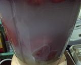 Foto langkah ke 2 dari resep Puding Mozzaik Jambu Strawbery.