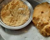 A picture of step 2 of Makai ni roti.