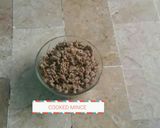 A picture of step 4 of Mince potato rings.