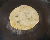 मेथी-पनीर पराठा (Methi Paneer Paratha Recipe In Marathi) रेसिपी स्टेप 7 फोटो 