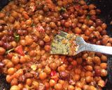 A picture of step 3 of Kala Chana Masala.