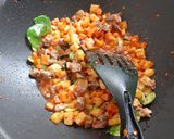 Foto langkah ke 2 dari resep Sambal Goreng Kentang Ati Ceria.