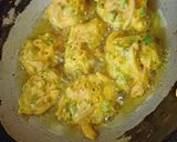 A picture of step 2 of Spring onion pakoda.