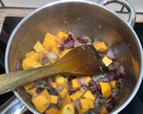 A picture of step 1 of Chicken, butternut squash and bean lasagne.
