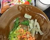 Foto langkah ke 1 dari resep Mie goreng susu creamy.