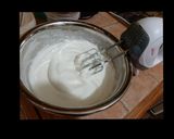 Foto del paso 1 de la receta: Bizcocho de tejate con crema pastelera de elote y una mermelada