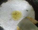 A picture of step 4 of Papaya Papad Toast.