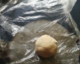 Foto del paso 4 de la receta: Empanadas de pierna de cerdo en chile guajillo y pasilla