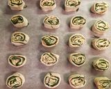 Medvehagymás-sonkás csiga recept fázis 2 fotója