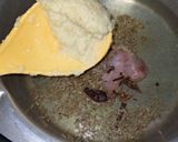 A picture of step 2 of Chicken macaroni soup.