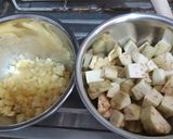 Foto langkah ke 2 dari resep Terong Goreng Asam Manis.