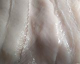Foto del paso 1 de la receta: Chicharrón de pescado con yuca frita