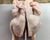 Foto del paso 4 de la receta Pollo Corte Mariposa 🦋 al Horno con Cerveza 🍺