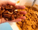 Foto del paso 5 de la receta: Muffins de calabaza y nueces pecanas 🎃