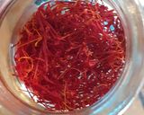 A picture of step 2 of Elaichi saffron milk.