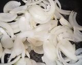 Pas rețetă Mușchi de vită la cuptor cu legume și ceapă caramelizată 2 fotografie