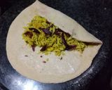 A picture of step 3 of Rice & beetroot paratha.