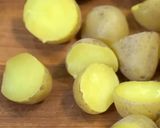 Foto del paso 2 de la receta: Papas a la Mantequilleishon