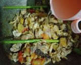 Foto langkah ke 4 dari resep Ayam suwir kemangi.