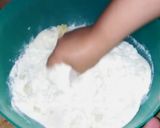 A picture of step 2 of Eggless malpura on Tawa.