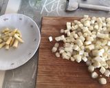 Foto del passaggio 1 della ricetta Tagliatelle con rana pescatrice e crema di asparagi bianchi