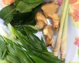 Foto langkah ke 1 dari resep Sup Kakap kuah kuning.
