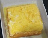 Gambar langkah 5 resipi Cheezy french toast.