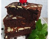 Foto langkah ke 9 dari resep Brownies Cokelat Moist ala Tintin Rayner.