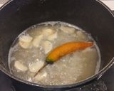 Foto del paso 2 de la receta: Garbanzos de bote al Pil pil con Caballa, Piquillos y arena de Olivas negras