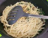 A picture of step 3 of Trofie pasta with spinach, pesto and ricotta cheese.