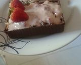 Foto del paso 5 de la receta: Vasitos de chocolate rellenos de ponque y crema batida