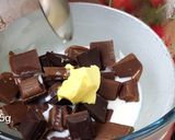 รูปขั้นตอนการทำที่ 3 ของ สตอเบอรี่เคลือบช็อกโกแลต Chocolate Covered STRAWBERRY