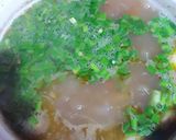Foto del paso 9 de la receta Alubias pintas con acelgas y brotes verdes de cebolletas tiernas