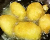 A picture of step 3 of Tricolour Dahi Vada.