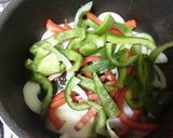 Foto del paso 1 de la receta: Pollo a la portuguesa