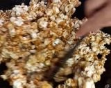 Foto langkah ke 6 dari resep Caramel Popcorn.