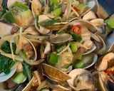 Foto langkah ke 5 dari resep Tumis kerang kepa.