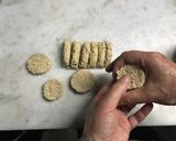 Foto del paso 3 de la receta: Galletas de avena (dos ingredientes)