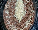 A picture of step 3 of Orange and chocolate soufley.