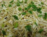 Hình bước làm 2 của món Giá xào thịt xay