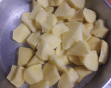 Foto del paso 2 de la receta: Patatas con merluza