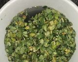 A picture of step 1 of Methi Malai Aloo.