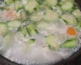 Foto langkah ke 7 dari resep Soun Kuah Oyong Spesial Pake Telor 🐣.