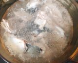Hình bước làm 1 của món Canh Đầu Cá Thu Nấu Ngót