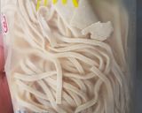 A picture of step 1 of Sauteé Soy Noodle.
