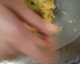 A picture of step 4 of Jowar Atta Masala Paratha.